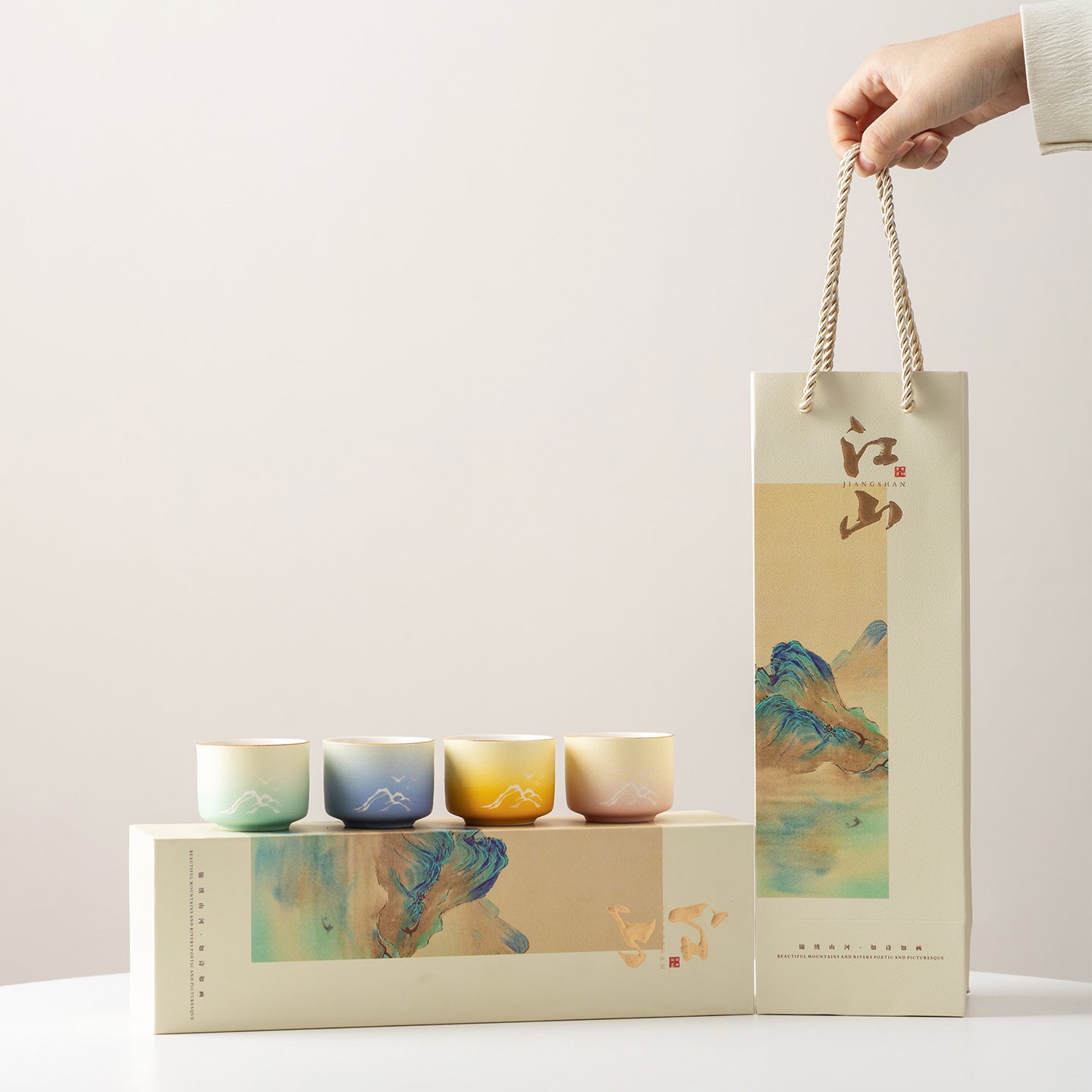 Creative gold painting gradient thousand miles of rivers and mountains tea cup four cups master cup river mountains and rivers gift box gift custom logo